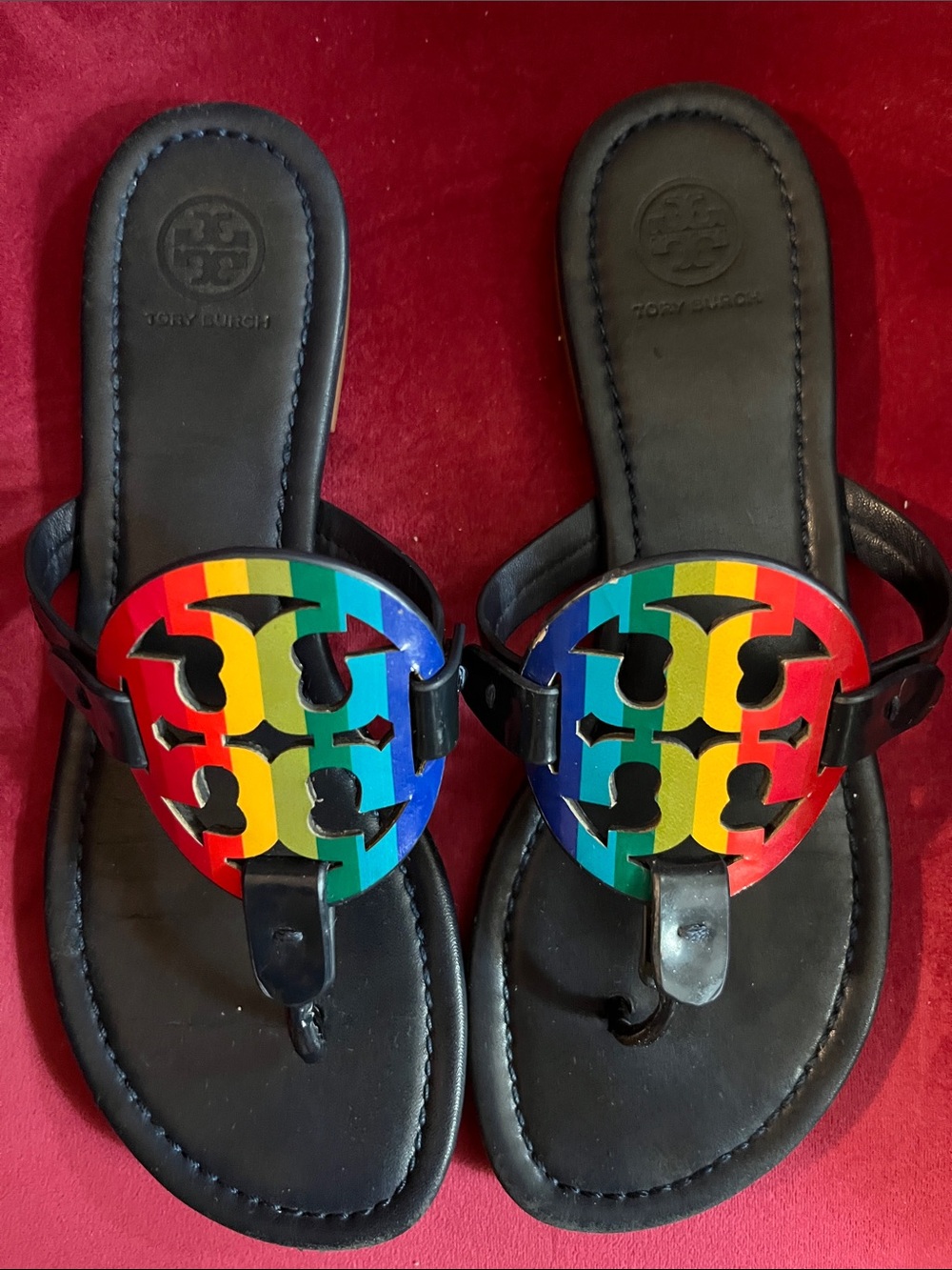 Tory Burch Black Sandals with Rainbow Logo Accents - Picture 5 of 6